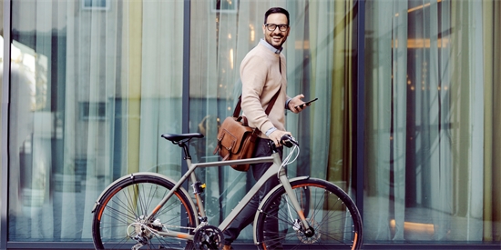 Motor/fiets op naam van de zaak of privé